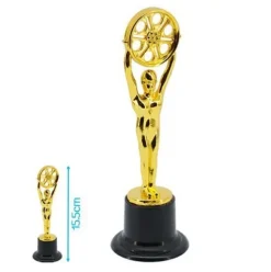 Juguete Para Piñata Trofeo Oscar Oro