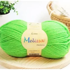 Lana Mediana Verde Lima 43